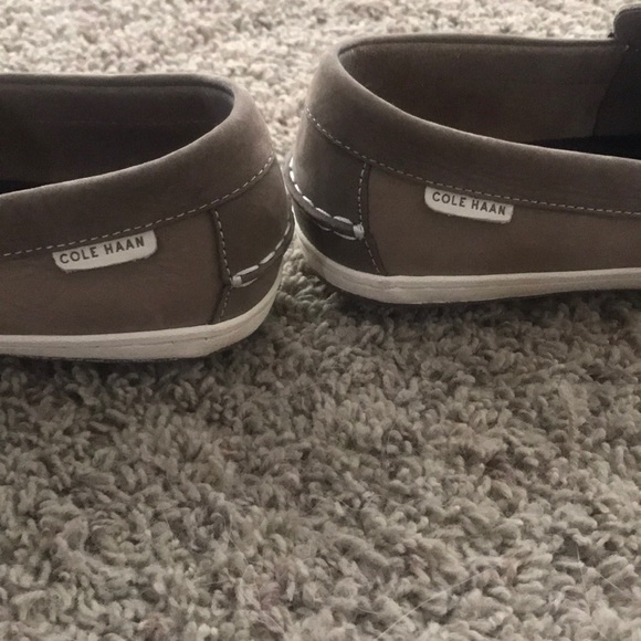 Cole Haan Suede Loafer - Taupe - Size 8 - Picture 4 of 5